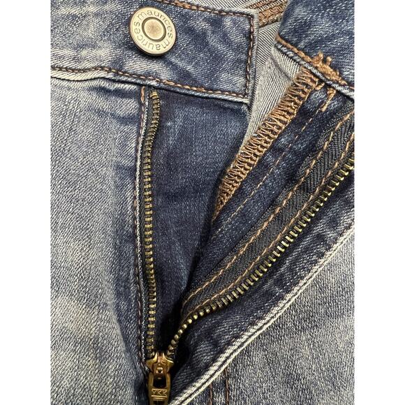 Maurices MidRise Jeans Straight Leg Light Wash 5 Pocket Blue Denim Plus Size 22W - Picture 11 of 14